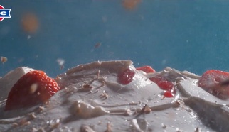 FAGE - FAGE – Plain Extraordinary FAGE - FAGE – Plain Extraordinary